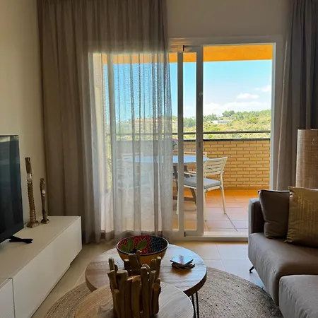Apartment Luxe Zee- En Bergappartement El Faro