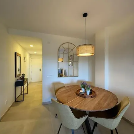 Luxe Zee- En Bergappartement *