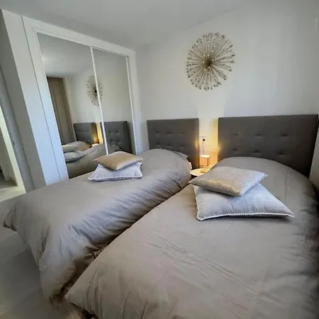 Apartment Luxe Zee- En Bergappartement El Faro