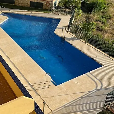 Apartment Luxe Zee- En Bergappartement El Faro